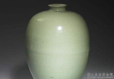 图片[2]-Meiping vase in celadon glaze, Longquan ware. Early Ming dynasty (1368-1450)-China Archive